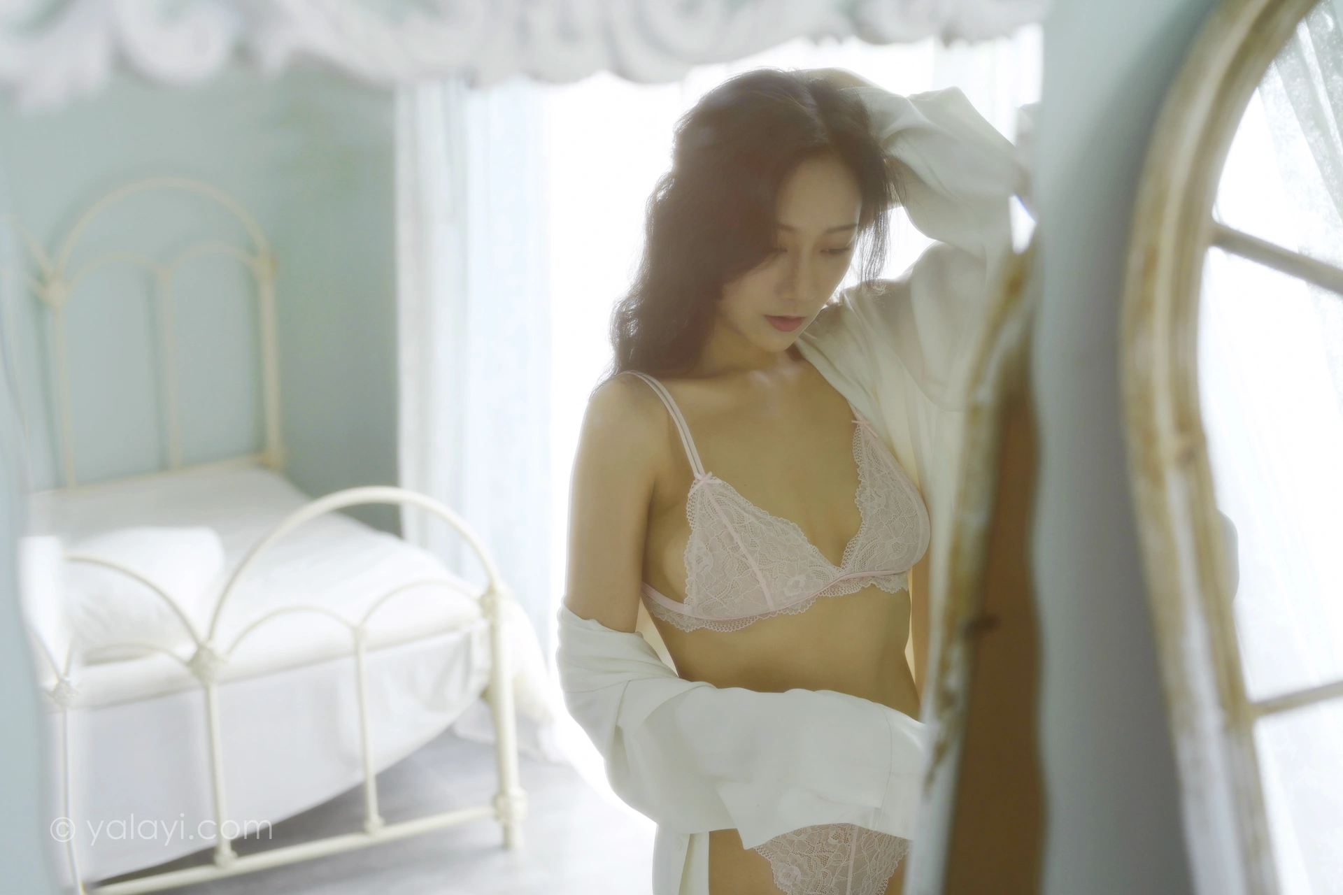 [YALAYI雅拉伊] 2022.08.12 NO.962 清晨的景色 何嘉颖 2